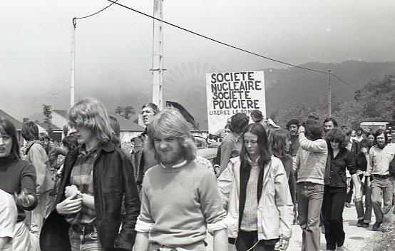 Manifestation à Malville (1977)