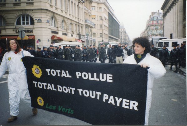 Total doit payer (1999)