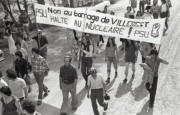 Manifestation contre le barrage de Villerest (1977)
