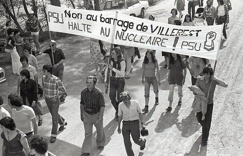 Manifestation contre le barrage de Villerest (1977)