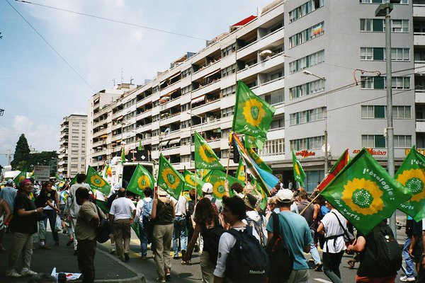 Manifestation contre le sommet du G8 (2003)